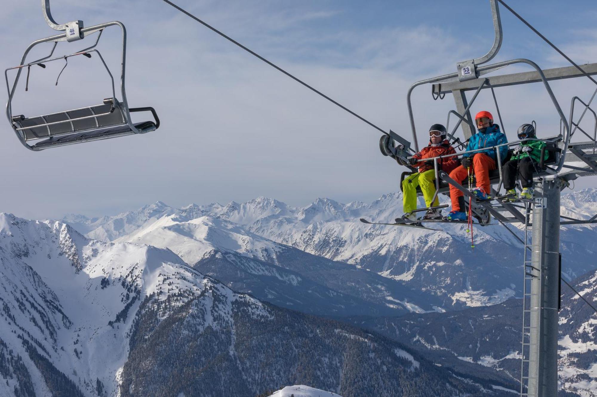 Hotel Alpen-Royal Йерценс Экстерьер фото